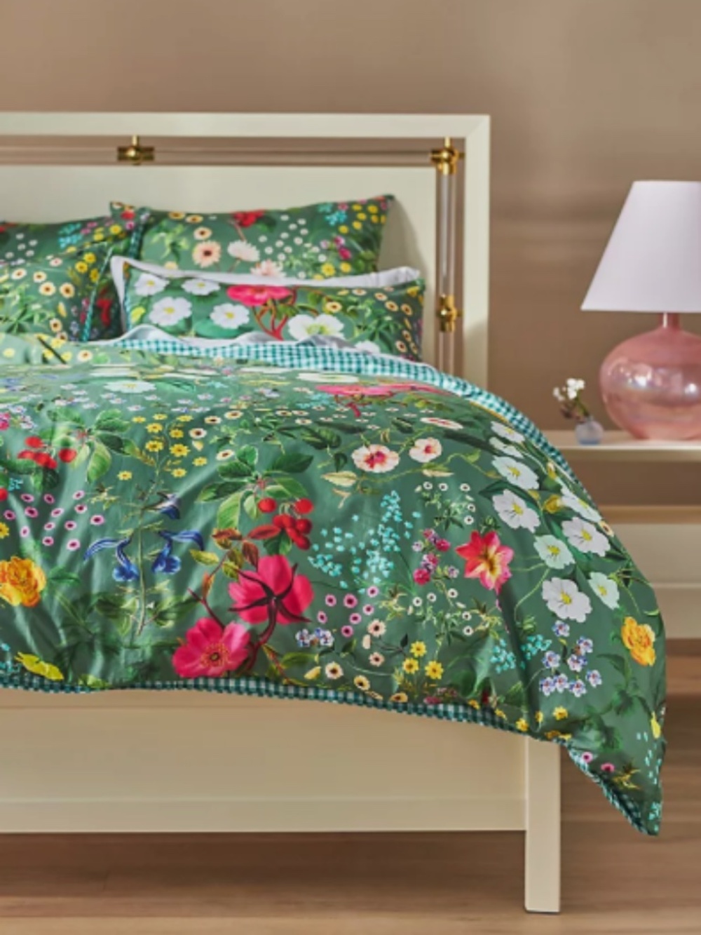 Maeve "Lola" Queen-Sized Duvet Cover - In Great Condition